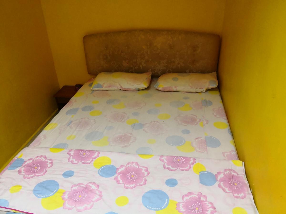 Lucky Budget Hotel @ Nilai Exteriör bild